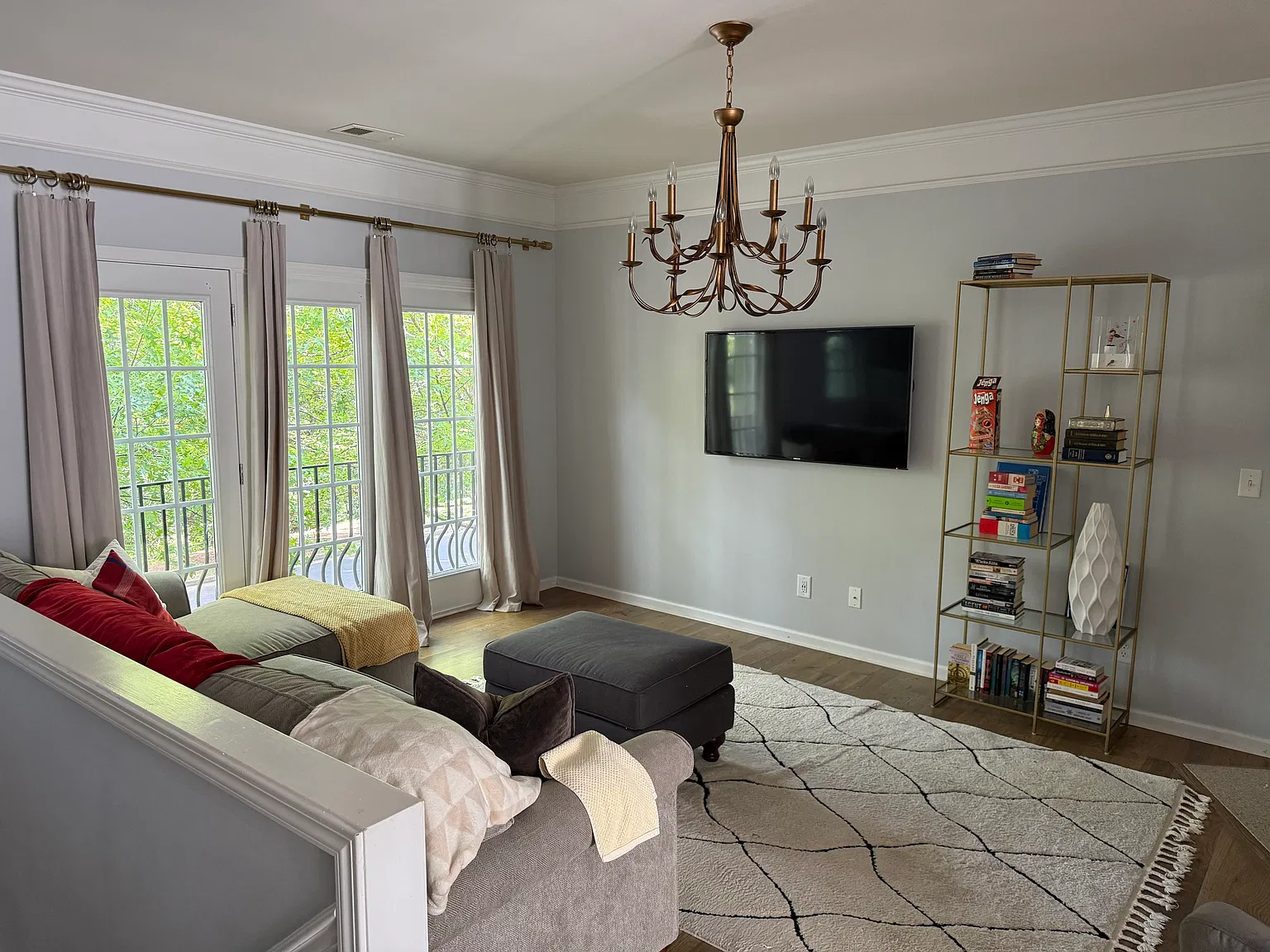 3 bed, 1831 sqft, $3,500 — Photo 3