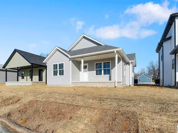 316 E Washington St, Sullivan, IN 47882