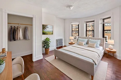866 Huntington Ave #2 Photo 1