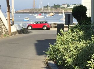 31 Franklin St, Marblehead, MA 01945