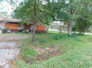 1140 2nd St, Hempstead, TX 77445
