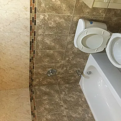 Rented by 18 REALTY | media 4