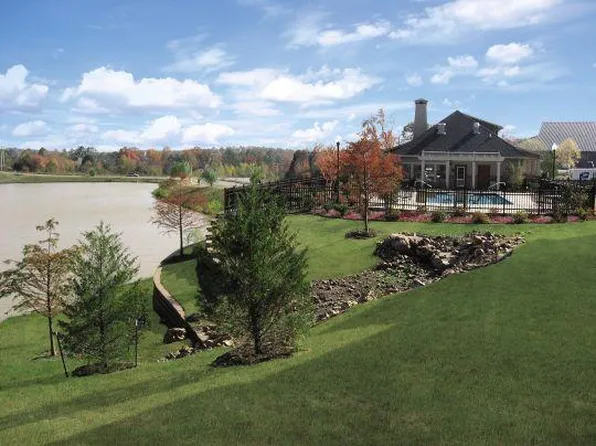 The Cedars at Wellington Lake