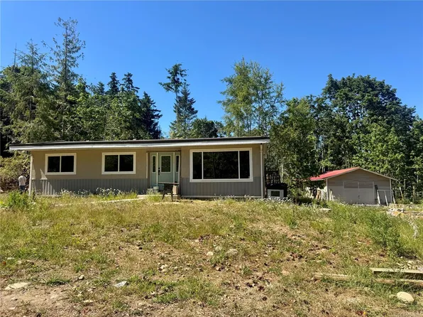 7390 Cougar Smith Rd, Comox Valley, BC V0R 1W0