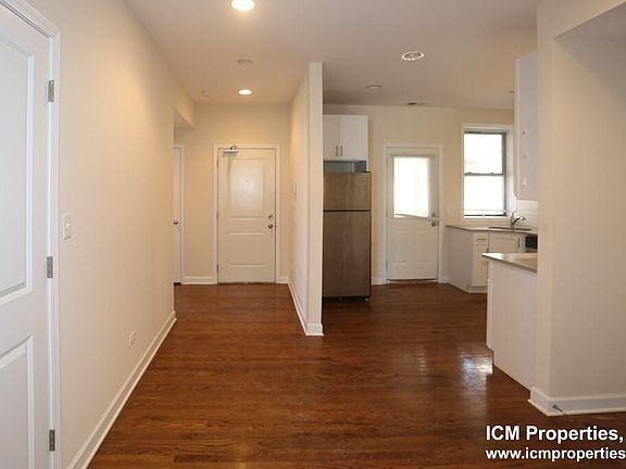 5th image of 1829 W Leland Ave APT 3B