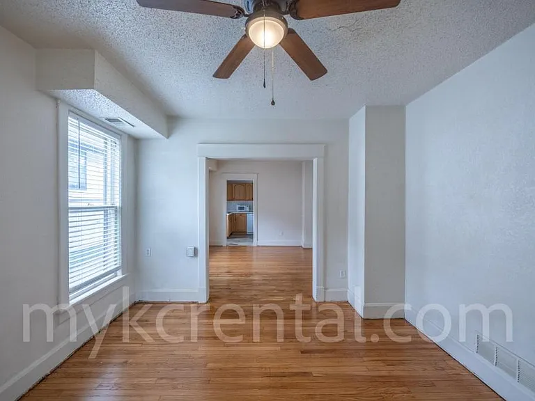 4306 Fisher St — Photo 28