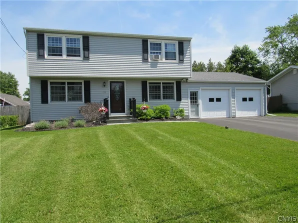 412 Stillwell Cir, East Syracuse, NY 13057