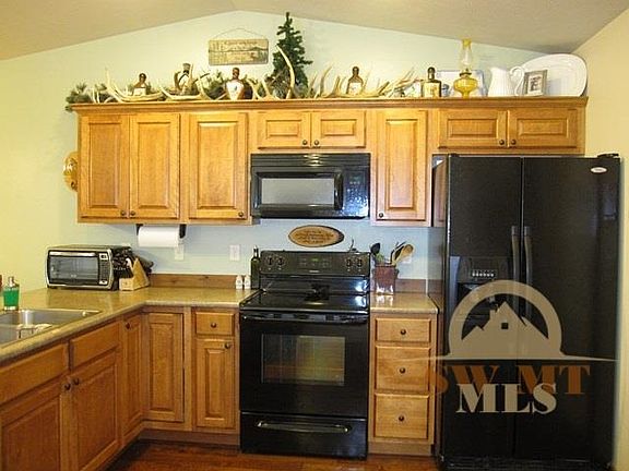 3rd image of 153 Covey Ct APT C