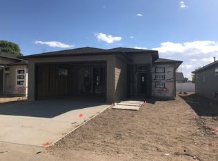 2051 E Oakcrest Dr, Meridian, ID 83646