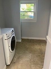 5th image of 107 Church St #1
