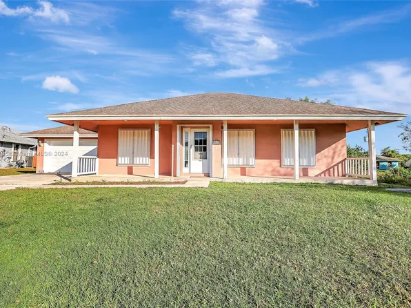 2443 SE Alden St, Port Saint Lucie, FL 34984