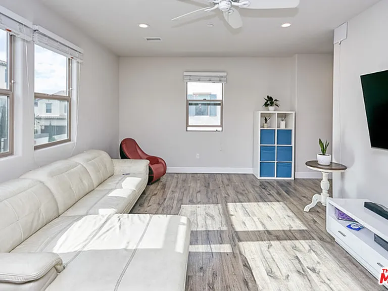 9831 Alburtis Ave #37 — Photo 13