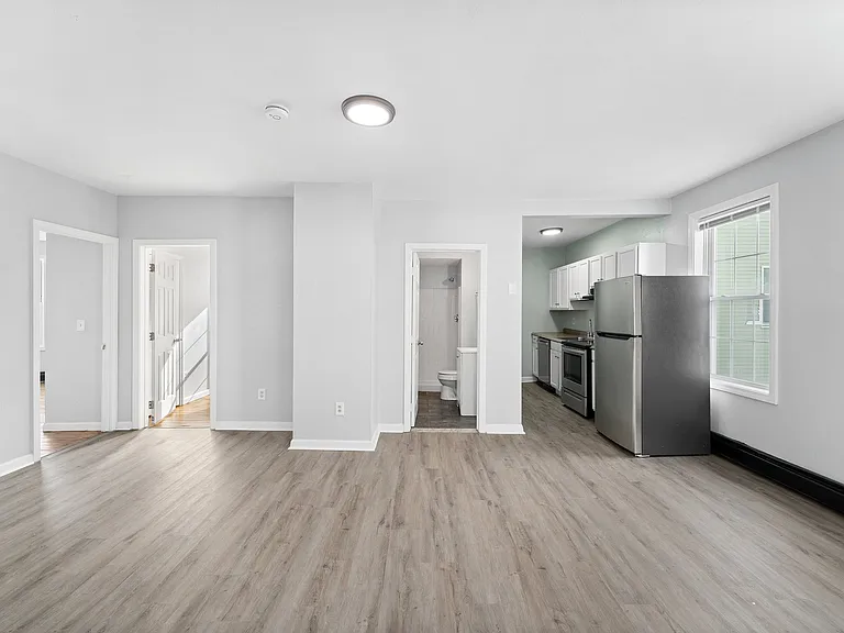 132 De Pasquale Ave #2 — Photo 3