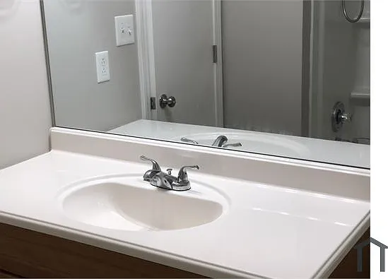 2302 Raleigh Ct #1 — Photo 7