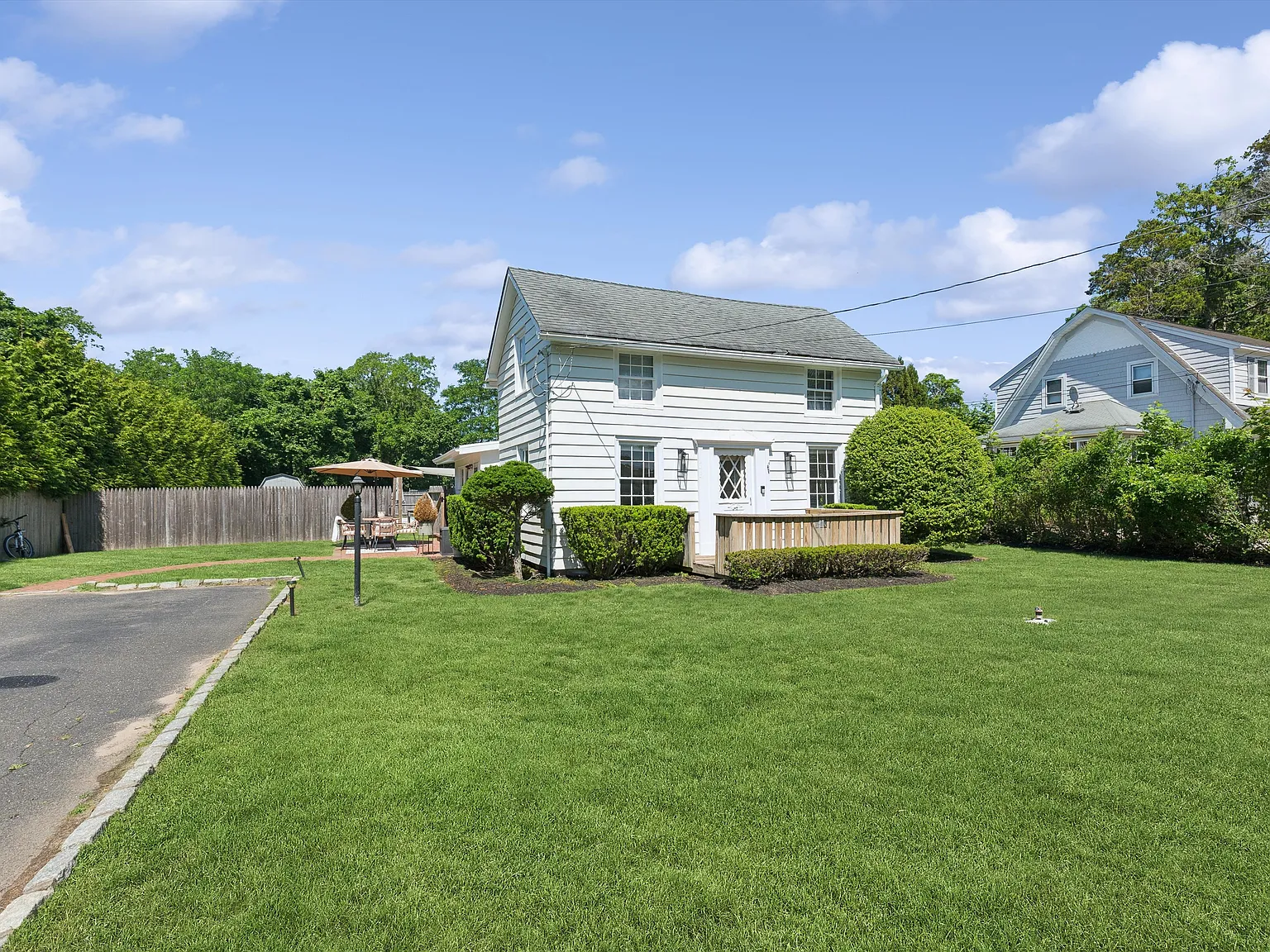 Westhampton Beach Village Rental — Photo 2