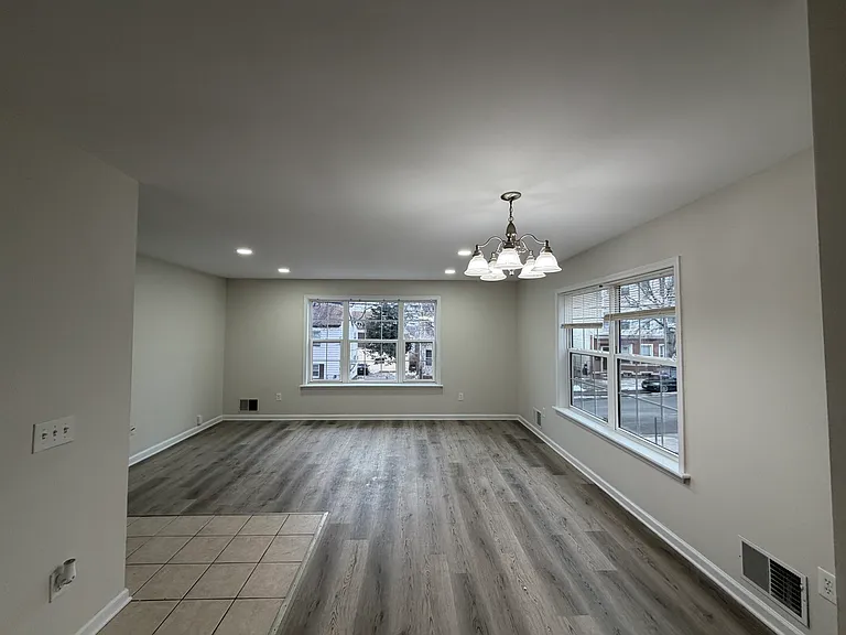 167 N 5th St #2 — Photo 2