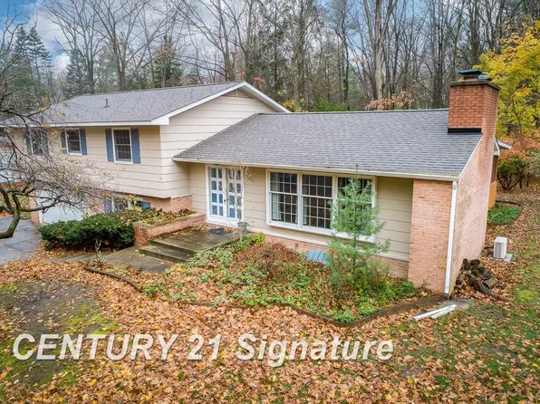 6101 Sturgeon Creek Pkwy, Midland, MI 48640