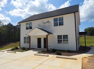 121 Diver Dr Unit A, Lexington, NC 27295