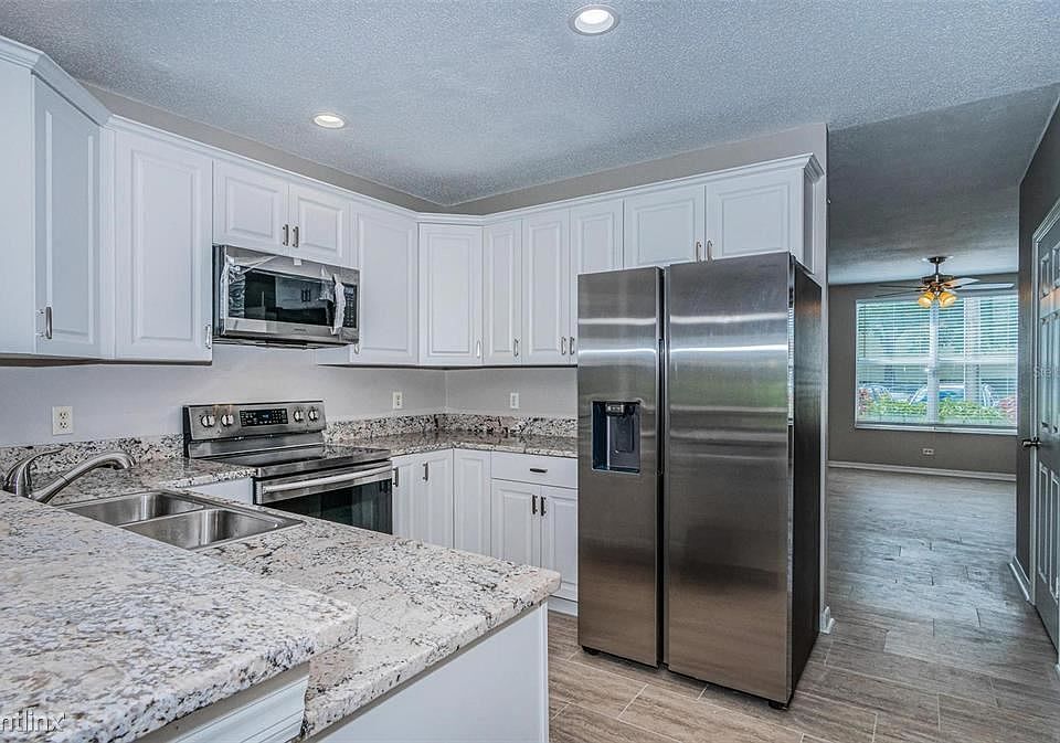 1st image of 10412R Heron Lake Dr