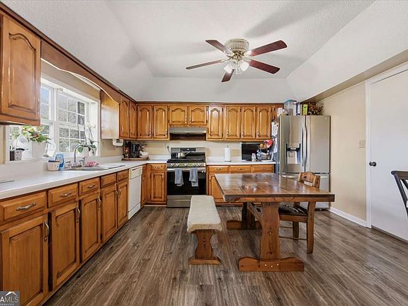 4th image of 1706 Antioch Rd