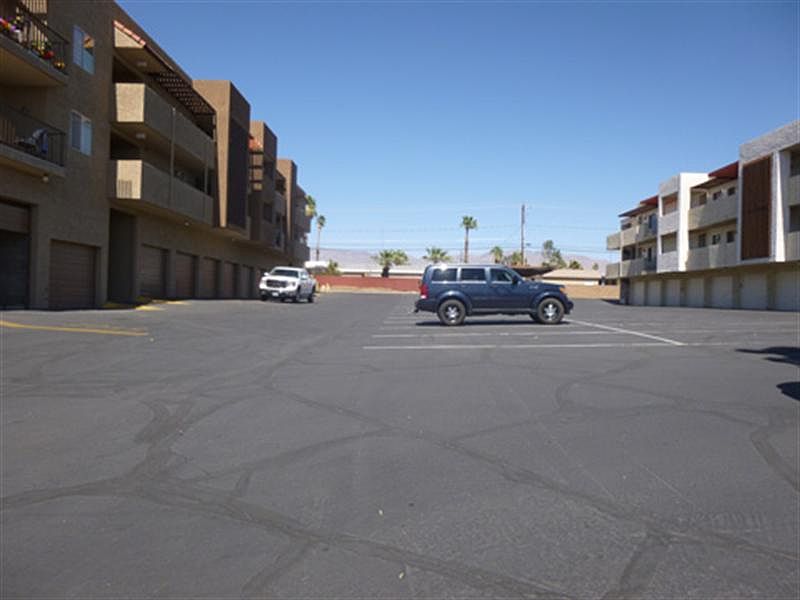 2nd image of 256 Lake Havasu Ave S APT B53