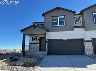 6941 Knapp Dr, Colorado Springs, CO 80924