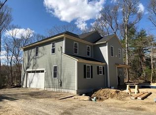 5 Sparrow Hill Rd, Mattapoisett, MA 02739