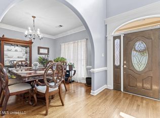 8576 Saddle Creek Dr, Olive Branch, MS 38654