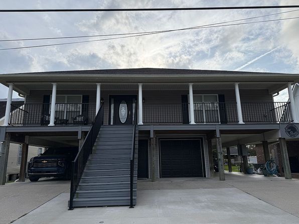 654 Paige Ln