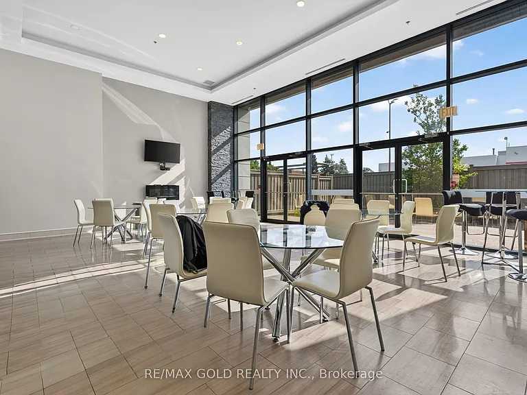 24 Woodstream Blvd #909 — Photo 39