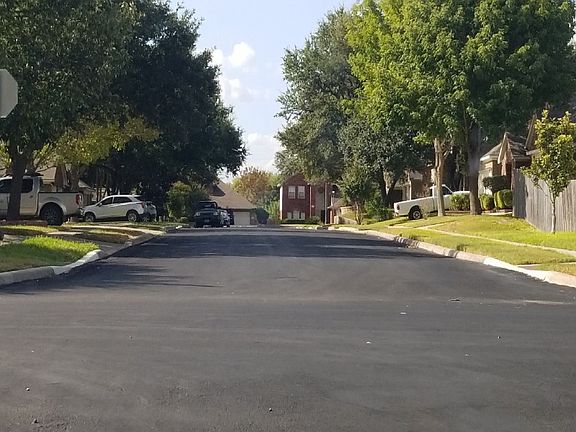 4th image of 6618 Fontana Point
