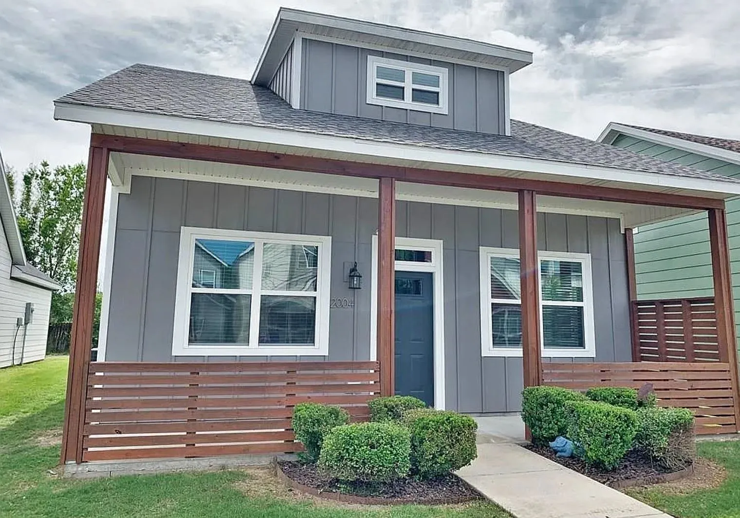 3 bed, 2.5 bath, 1750 sqft, $1,800 — Photo 1