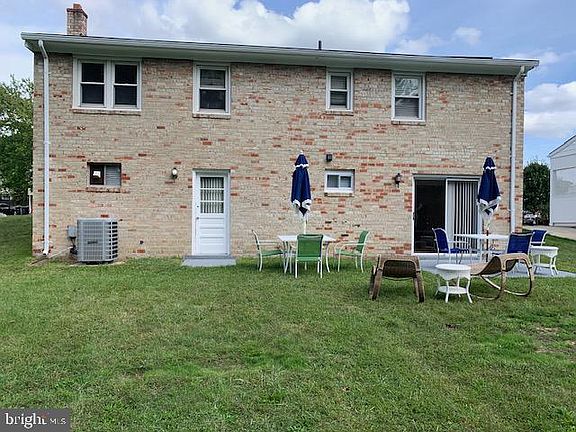 4th image of 4107 Kilbourne Dr