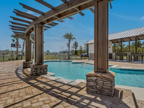 7686 Shadow Lake Dr, Panama City Beach, FL 32407