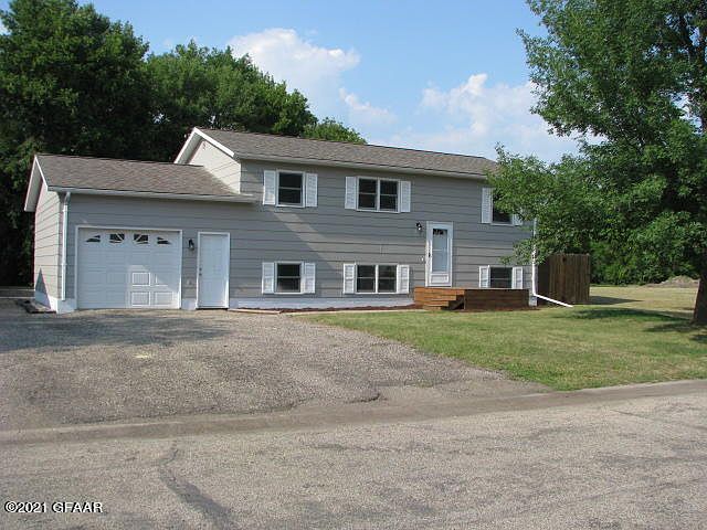 1st image of 520 Bjornson Dr