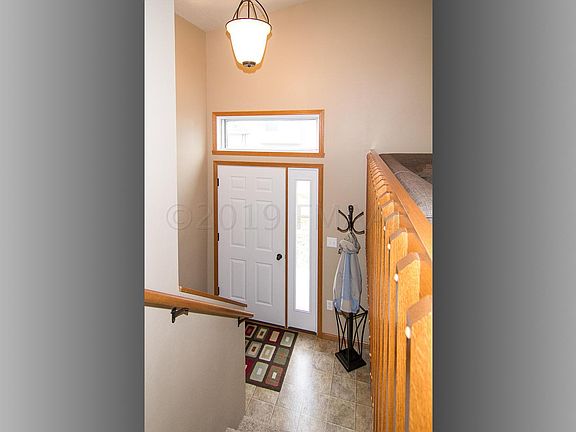 4th image of 1450 45th Ave S