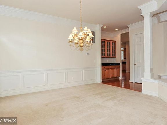 4th image of 5261 Knight Arch Ct