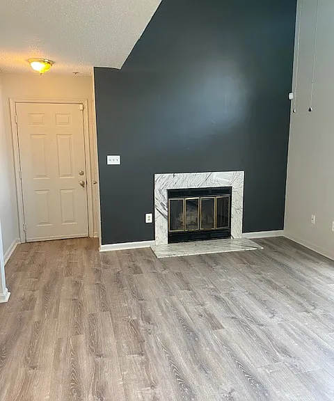 10304 Westridge Dr — Photo 1