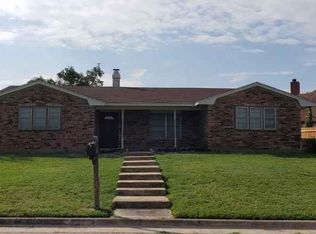 3300 Lookout Dr, Forest Hill, TX 76140