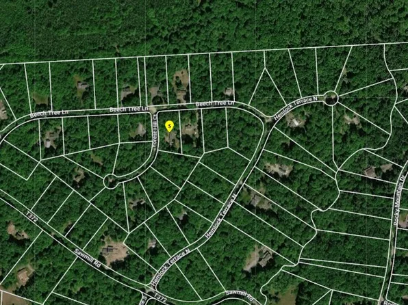 100 Forest Hill Ct, Greentown, PA 18426