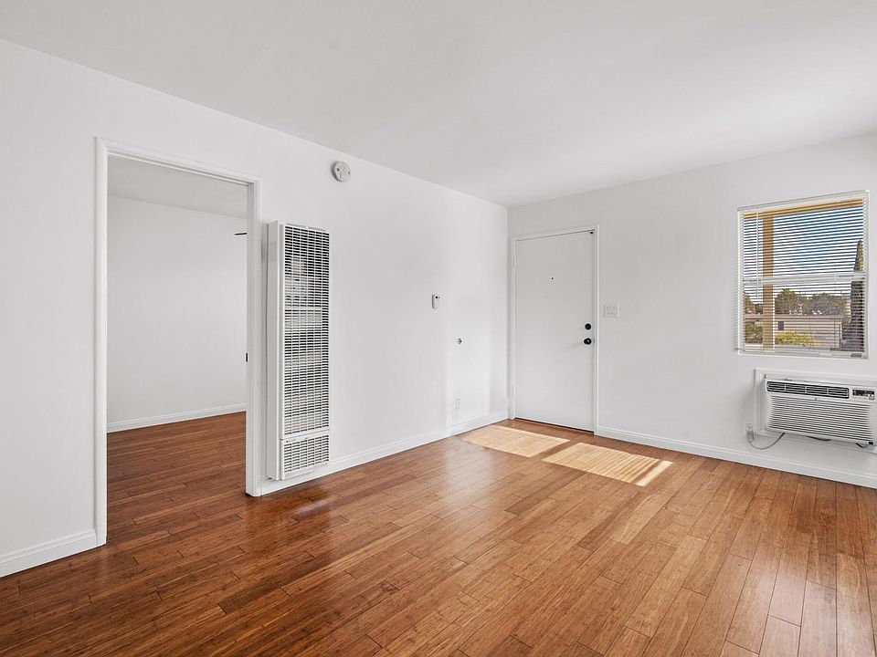 1st image of 1403 Brockton Ave #11956.5