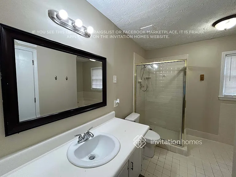 1830 Abercorn Way — Photo 15