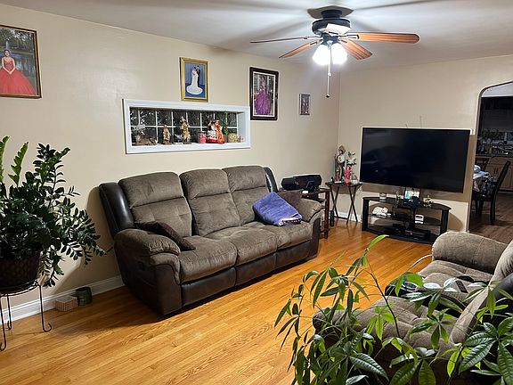 2nd image of 3650 W 68th St