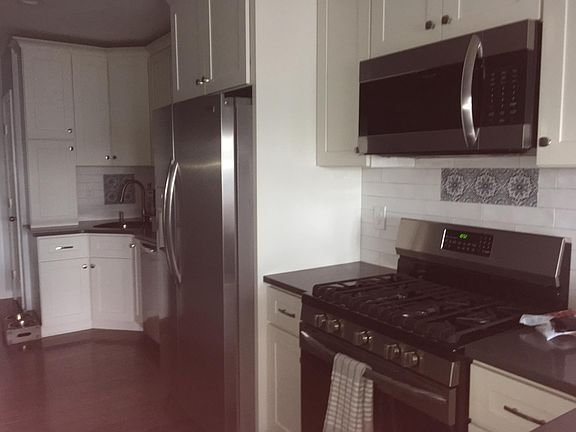 3rd image of 24 Ohio Ave
