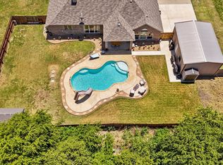 6400 Ridgerock Dr, Sanger, TX 76266