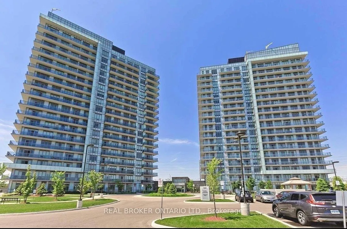 3 bed, $3,100 — Photo 1