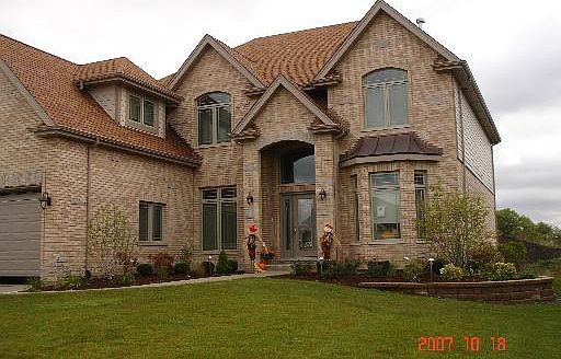 1st image of 19963 W Red Oak Dr