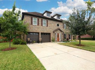 1006 Applewood Dr, Friendswood, TX 77546