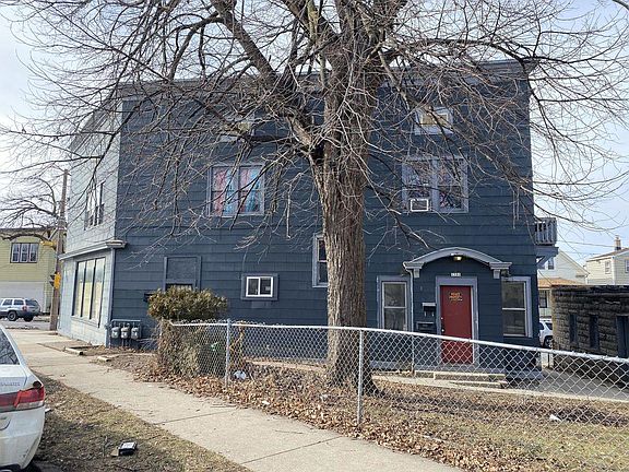 5th image of 1580 W Windlake Ave
