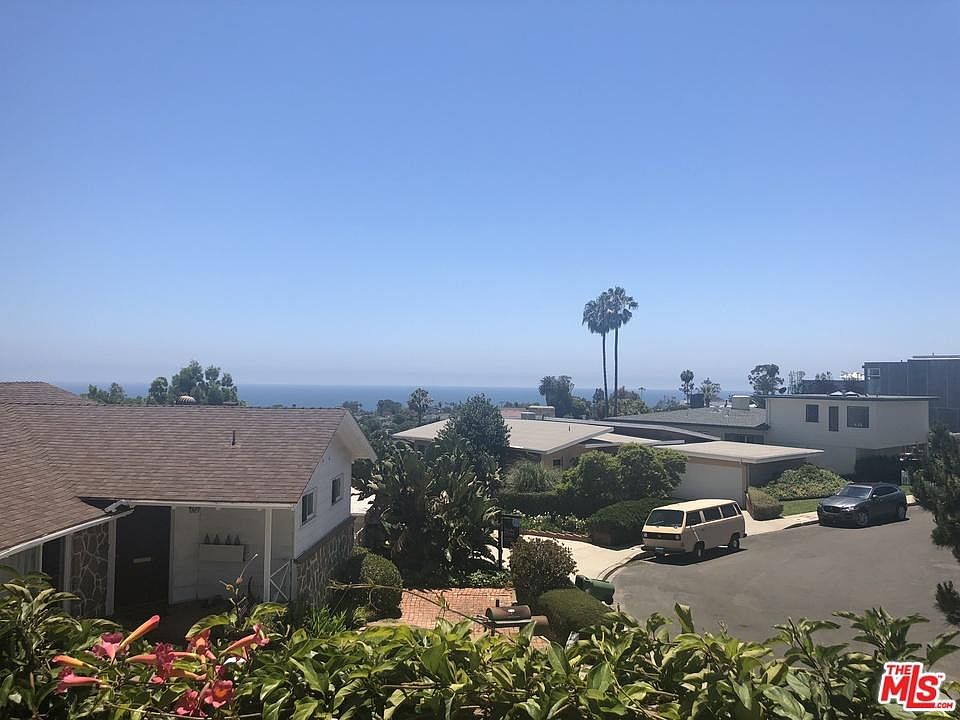 16617 Linda Ter, Pacific Palisades, CA 90272 | Zillow